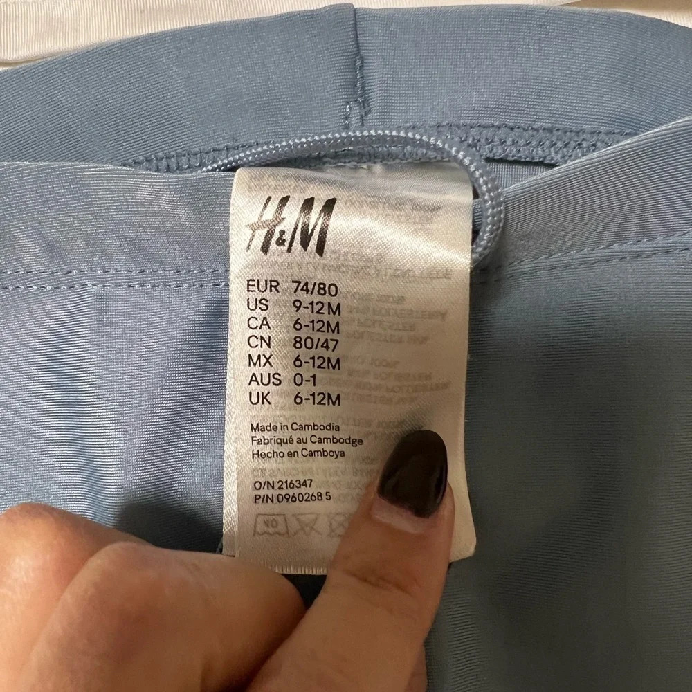 H&M SWIMSUIT SIZE 9-12M - Picture 3 of 5